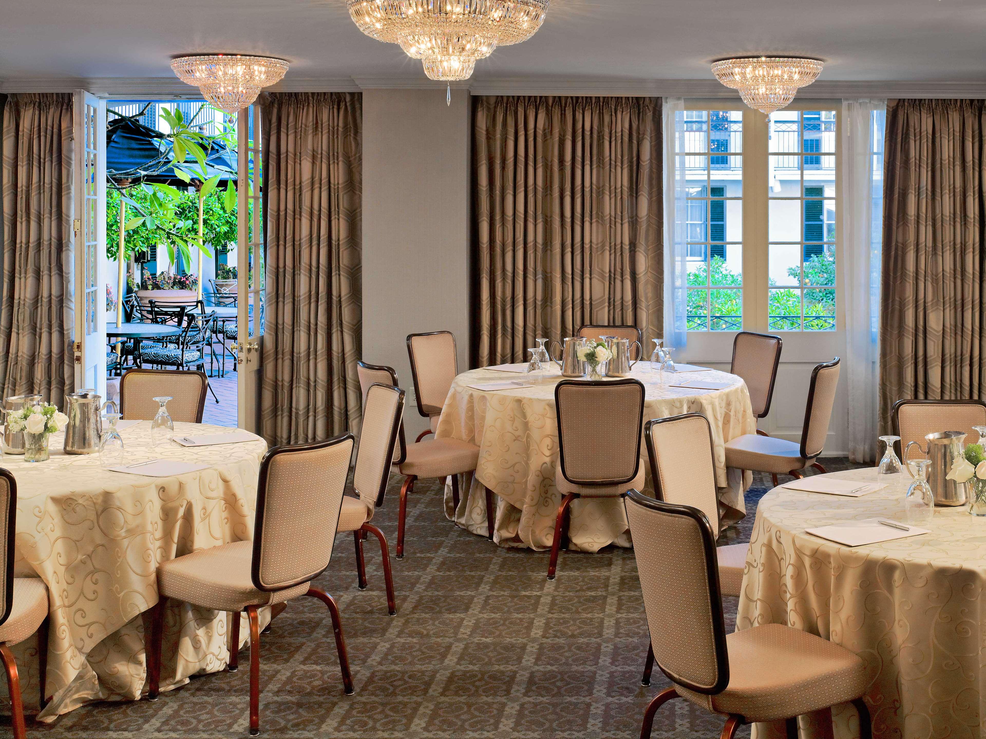 Royal Sonesta Hotel 5*