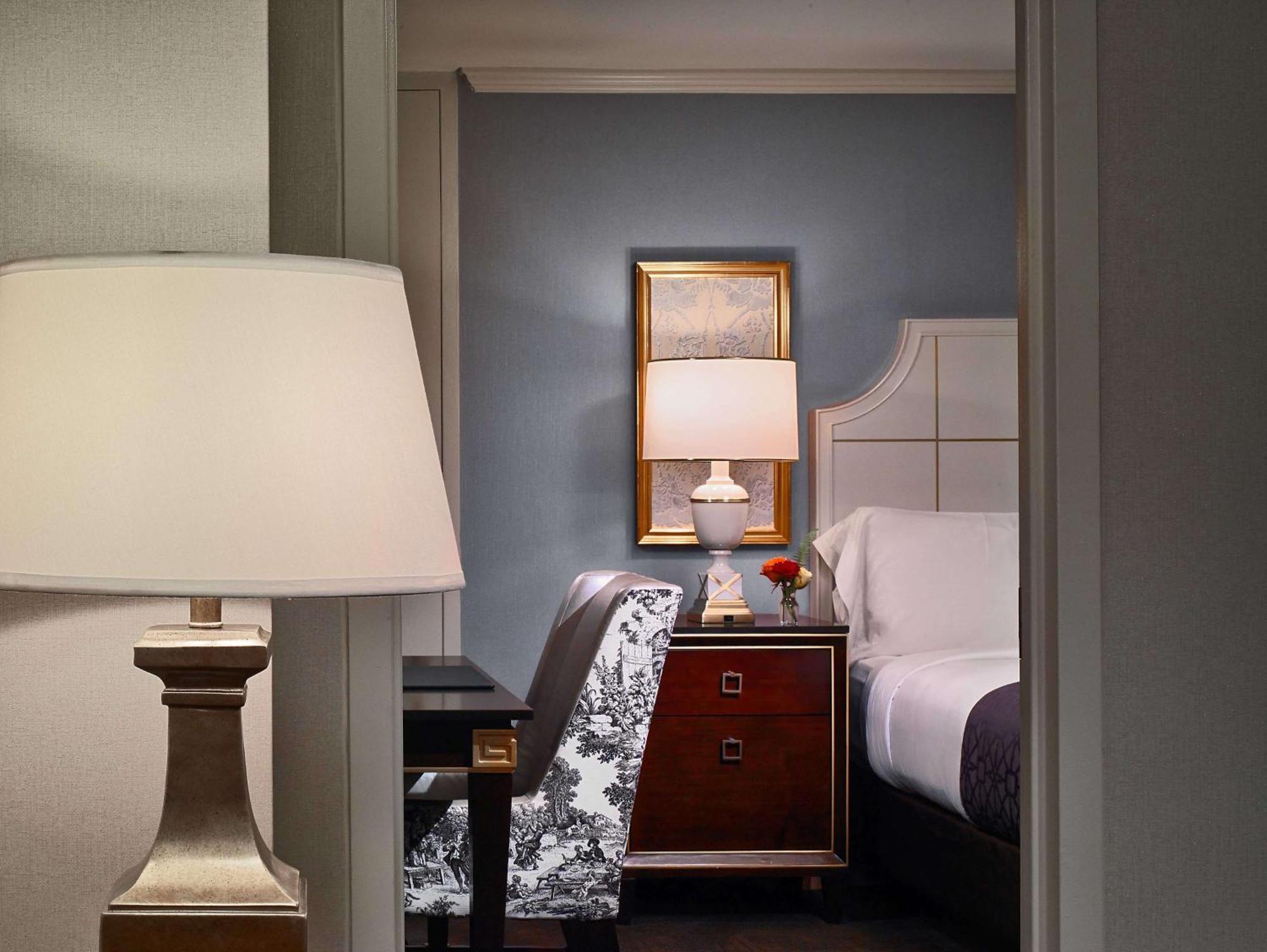 Royal Sonesta Hotel